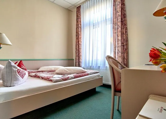 Biohotel Amadeus 4* שוורין