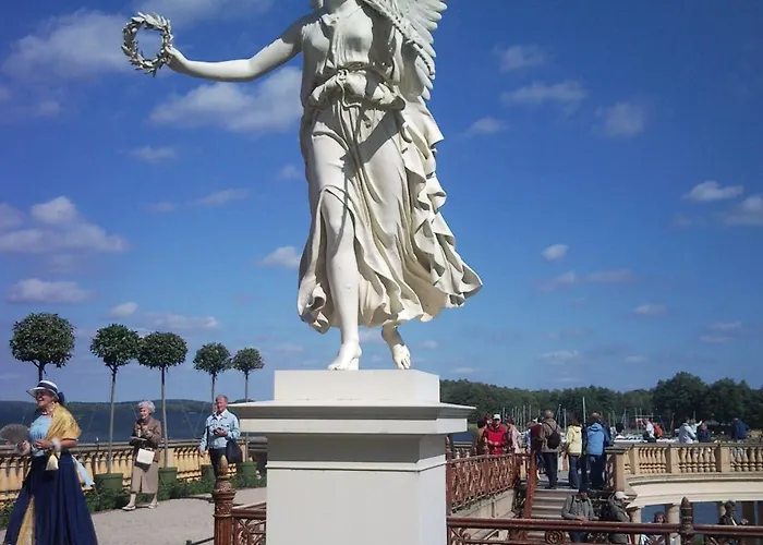 Biohotel Amadeus 4* שוורין